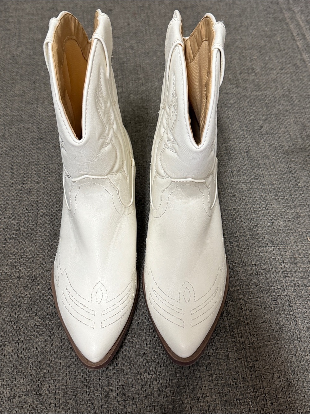 White Western Ankle Boots - Women's Pointed Cowboy Boots